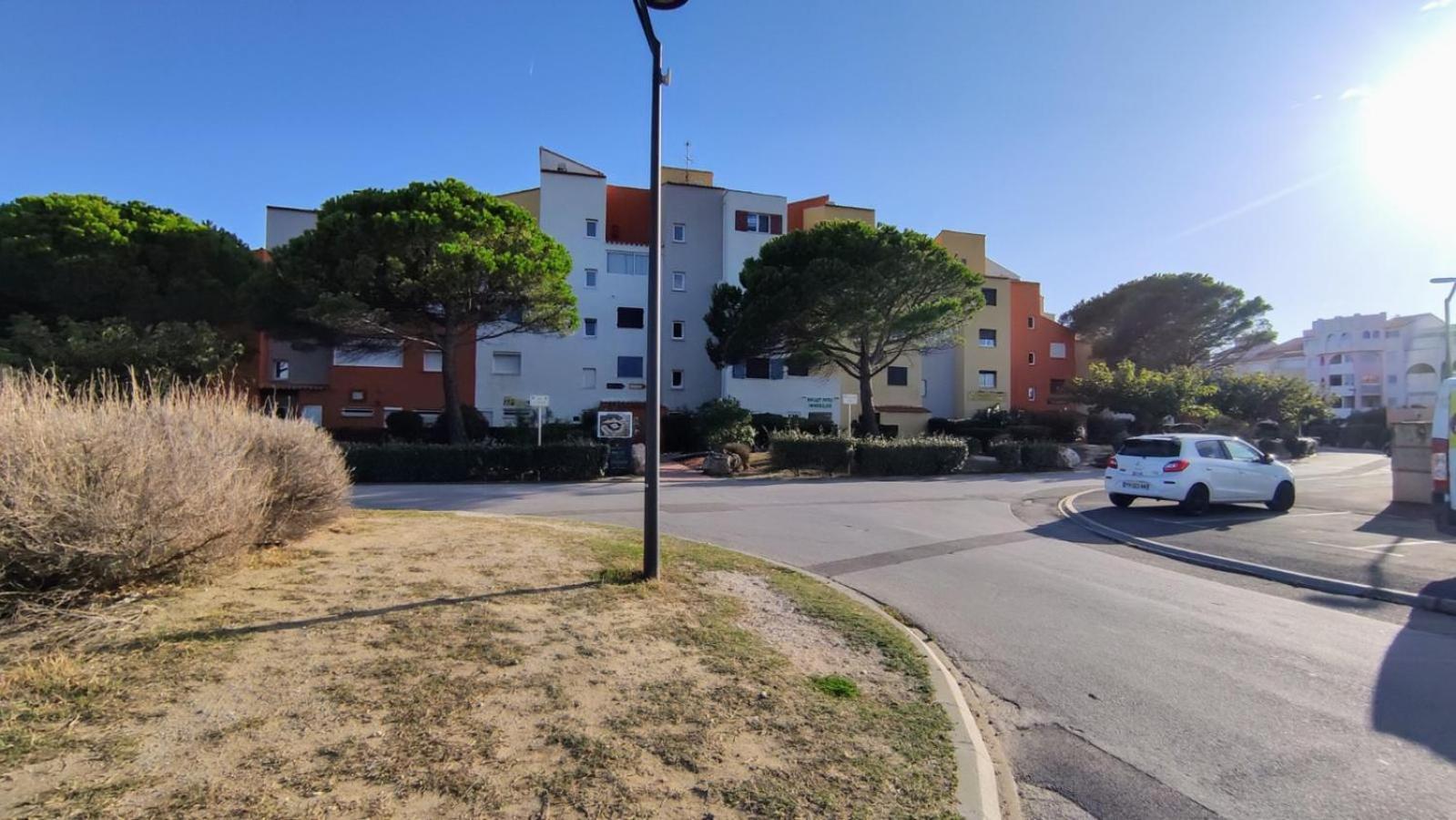 Studio Avec Vue Sublime Sur L'Etang Et Les Montagnes Catalanes Le Barcarès Exterior foto