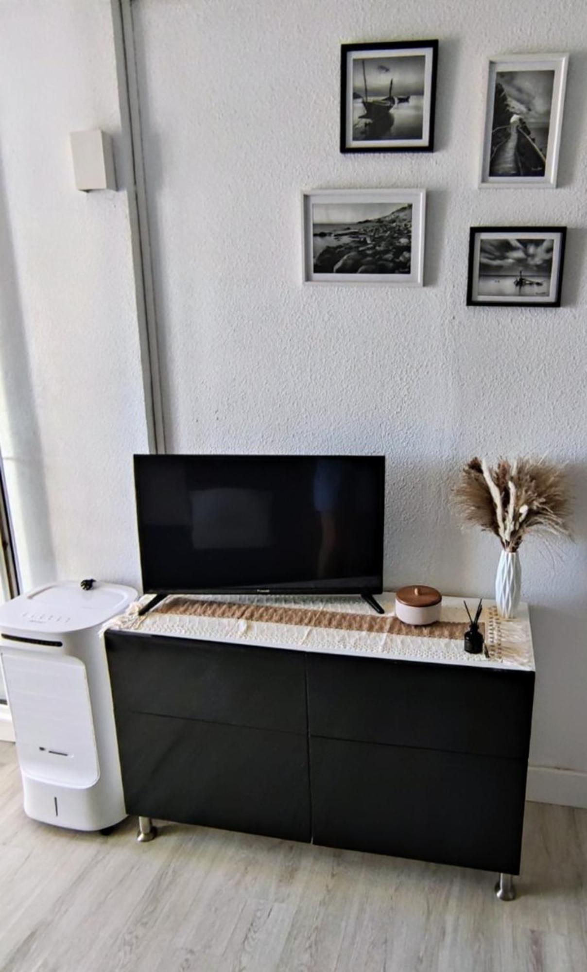 Studio Avec Vue Sublime Sur L'Etang Et Les Montagnes Catalanes Le Barcarès Exterior foto